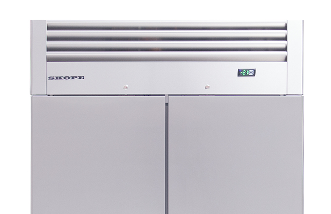 ReFlex 2 Solid Door Upright Freezer